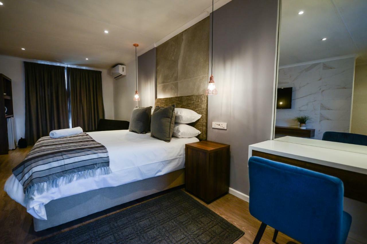 The Royal Bryanston Hotel โจฮันเนสเบิร์ก ห้อง รูปภาพ